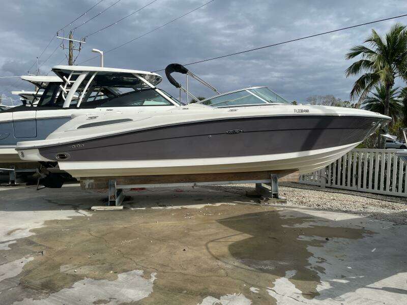 2008 Sea Ray 270 SLX