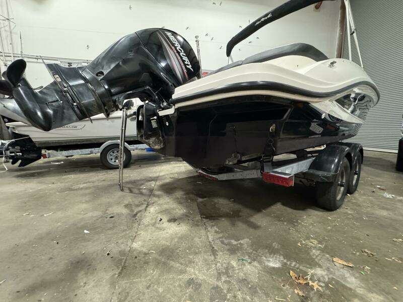 2016 Sea Ray 210SPX-OB