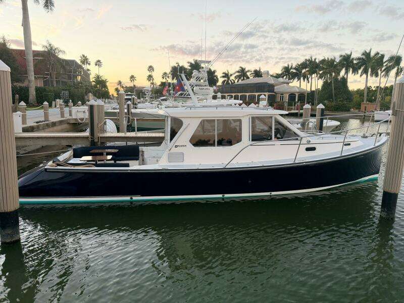 2006 True North 38 Heritage Edition Miracle 2