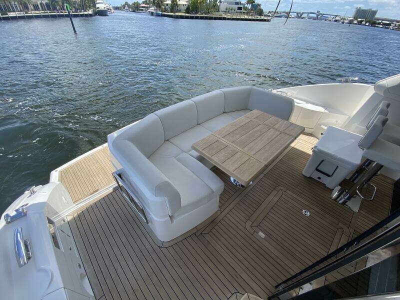 2017 Sunseeker 52 Manhattan