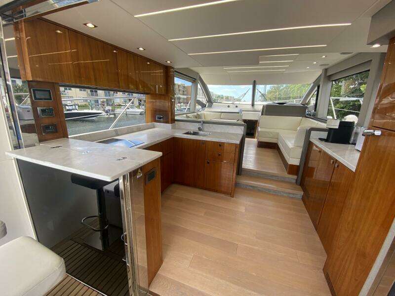 2017 Sunseeker 52 Manhattan