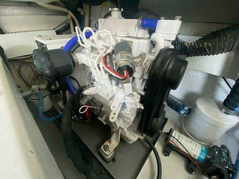 2001 Sea Ray 340 Amberjack