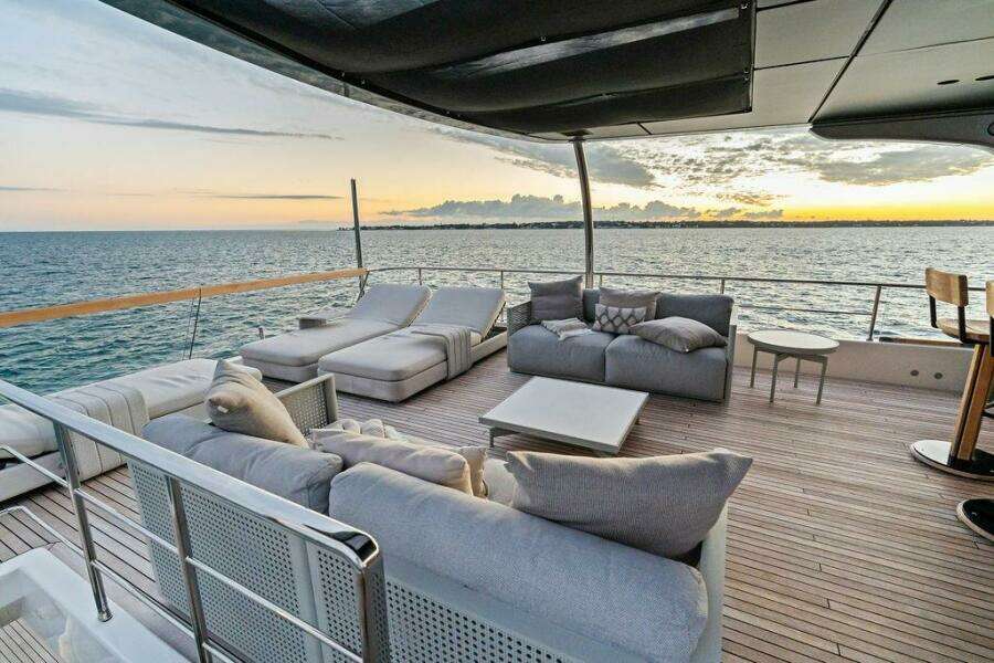 2023 Sanlorenzo SD118