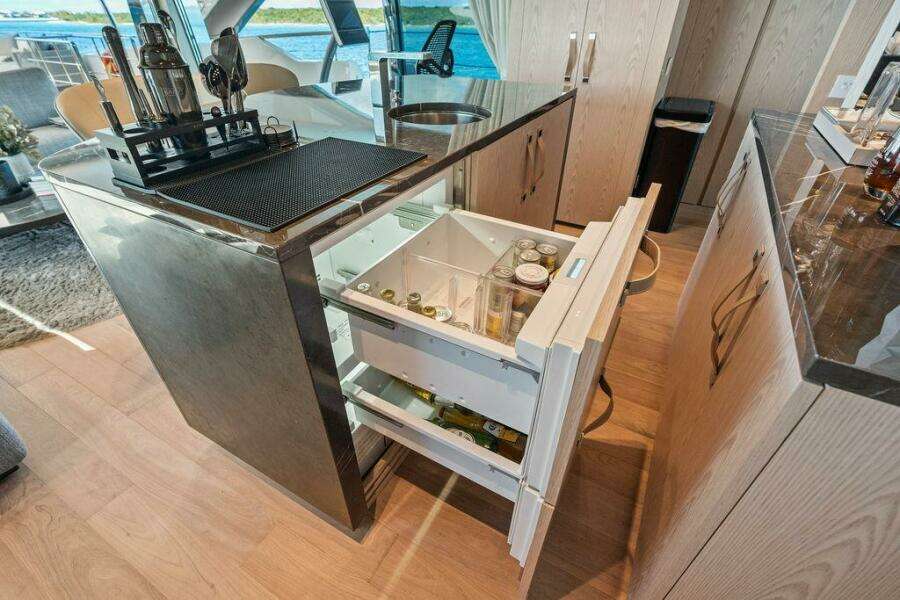 2023 Sanlorenzo SD118