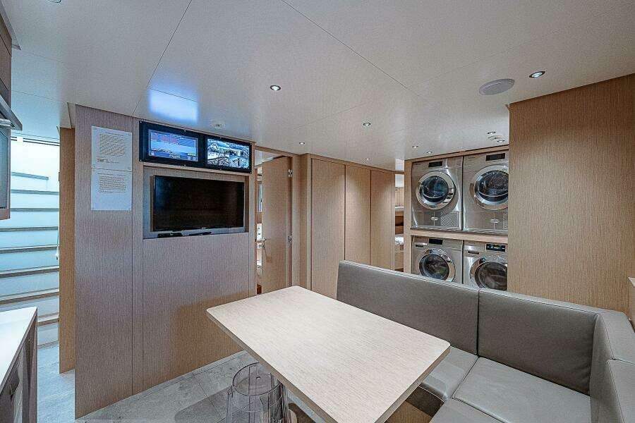 2023 Sanlorenzo SD118