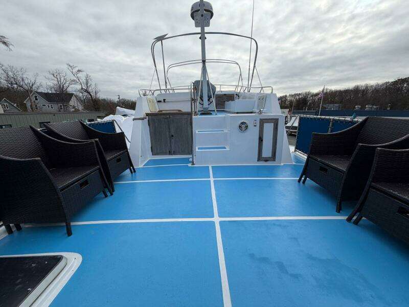 1984 Golden Star Trawler