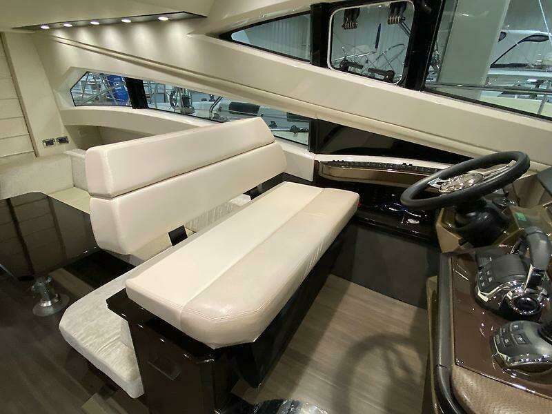 2014 Marquis 500 Sport Bridge