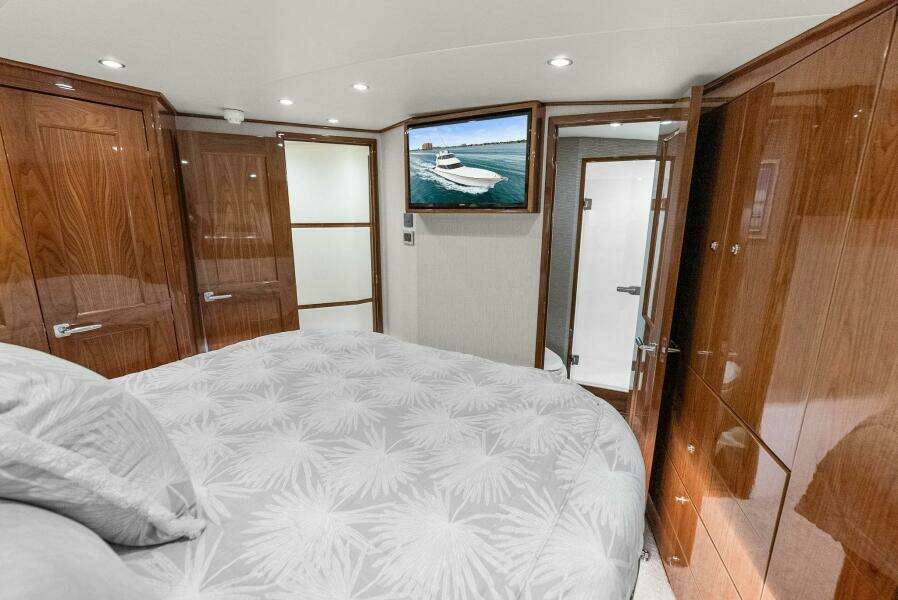 2022 Viking 68 Enclosed Bridge- PIPE DREAM- Master Stateroom