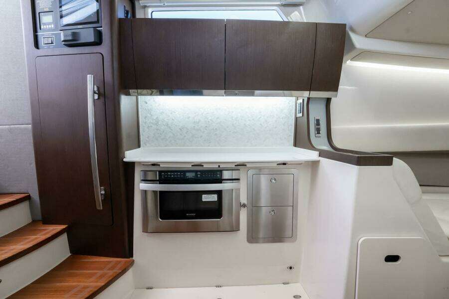 2021 Grady-White Canyon 456