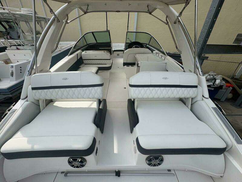 2022 Regal 29 OBX