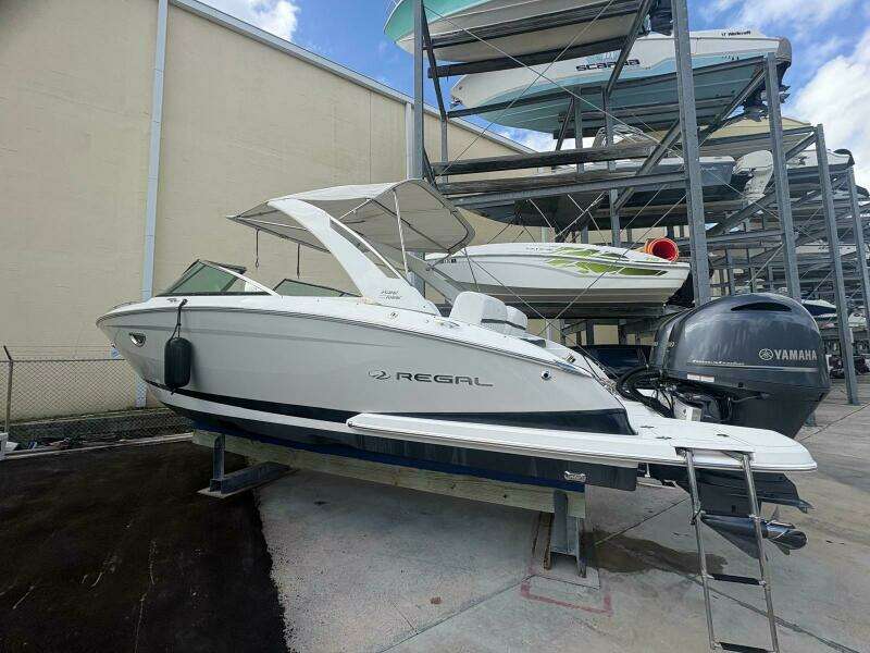 2022 Regal 29 OBX