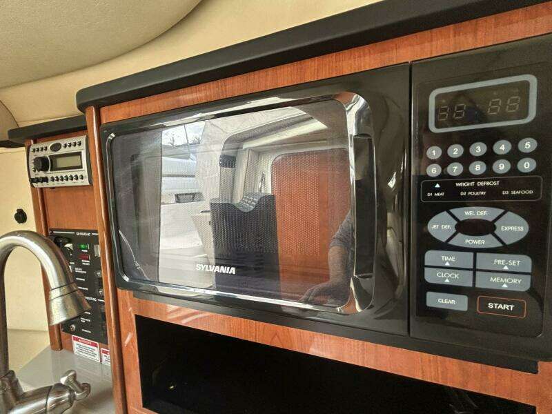 2007 Sea Ray 240 Sundancer