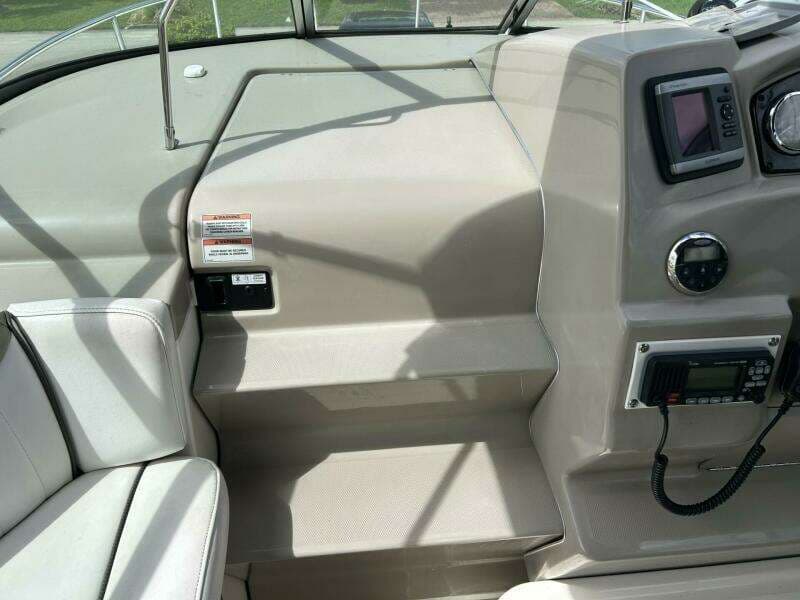 2007 Sea Ray 240 Sundancer