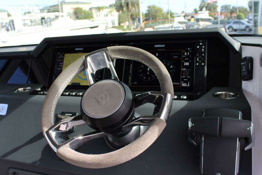 Axopar 37 - Helm Station Electronics 