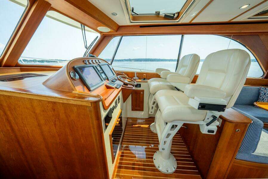 Powered Stidd Helm Seats