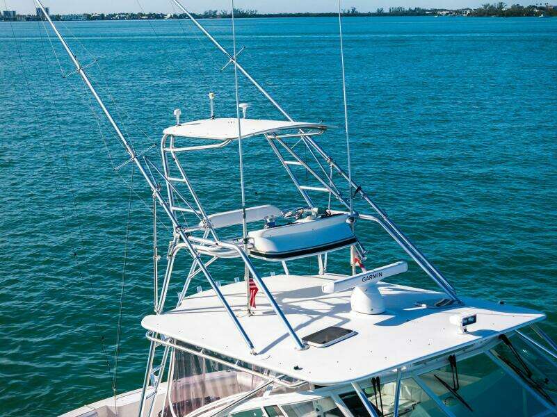 2005 40 Cabo Express - Miss B Halvin