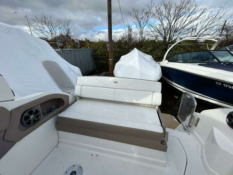 2017 Regal 28 Express