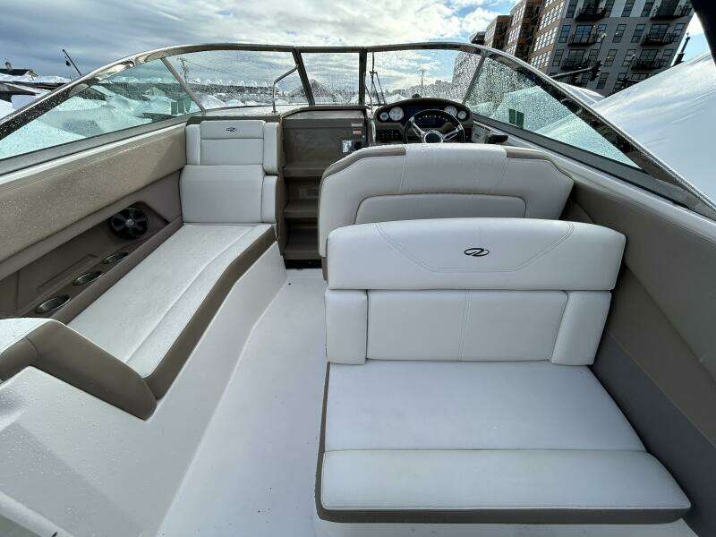 2017 Regal 28 Express