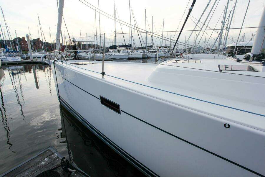 2012 Hanse 445