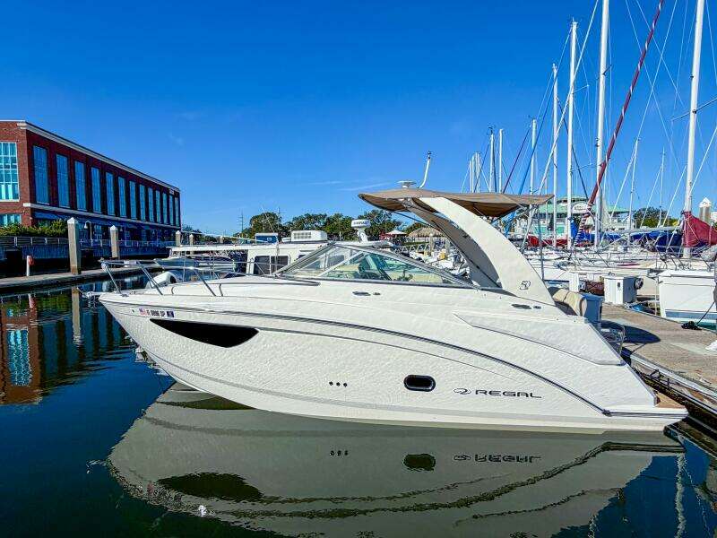2020 Regal 26 Express