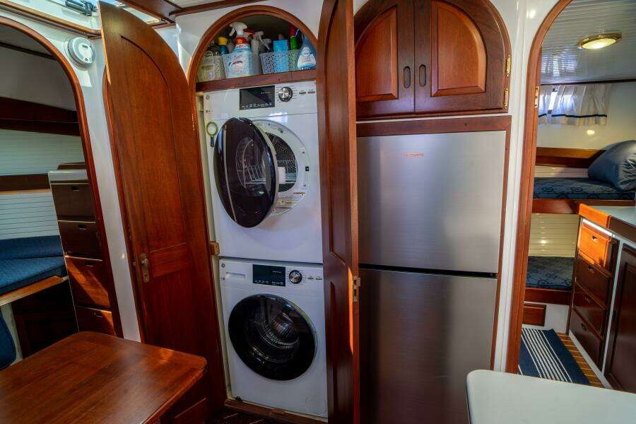 1994 Atlantic Duffy 48