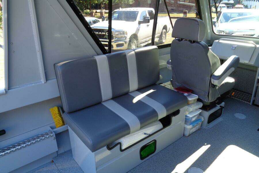 2022 Hewes 210 Sea Runner ET HT