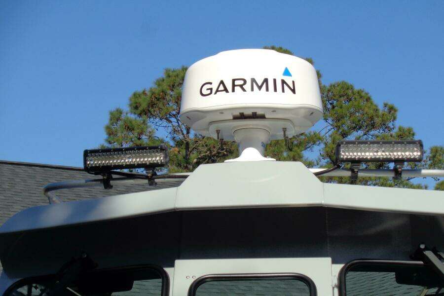 2022 Hewes 210 Sea Runner ET HT