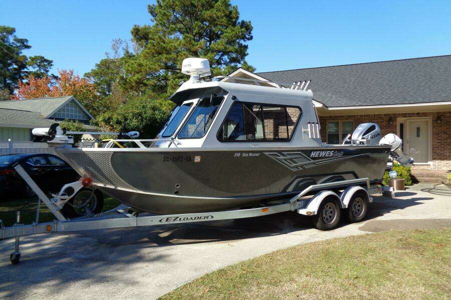 2022 Hewes 210 Sea Runner ET HT