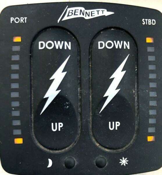 2017 Osprey Pilothouse 30 Fisherman