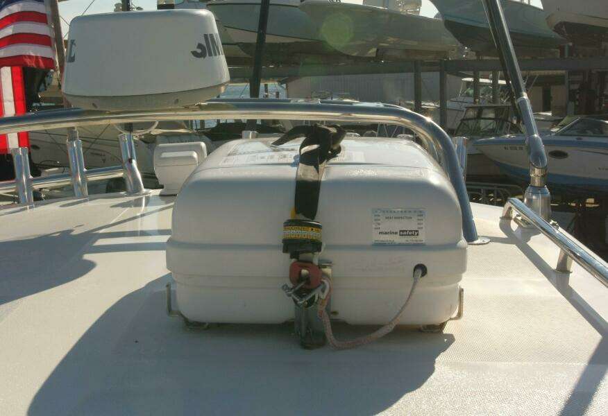 2017 Osprey Pilothouse 30 Fisherman