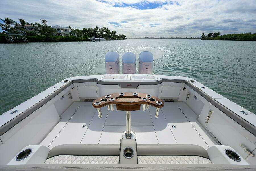 Valhalla 46 - Cockpit & Engines