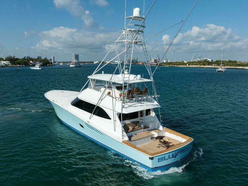 Viking 82 BLU FROG - Port Aft Aerial Profile