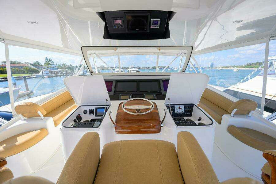Viking 82 BLU FROG - Flybridge