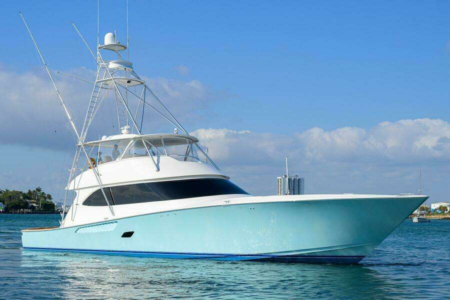 Viking 82 BLU FROG - Starboard Bow Profile