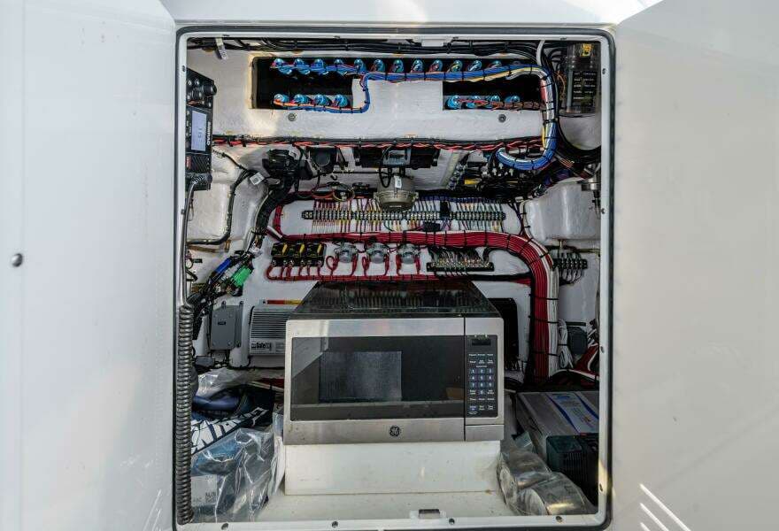 2024 Contender 44 ST