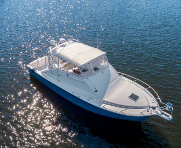 2001 Ocean Yachts 40 Express Bridge