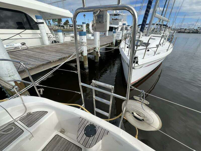 2007 Delphia 33 Sloop