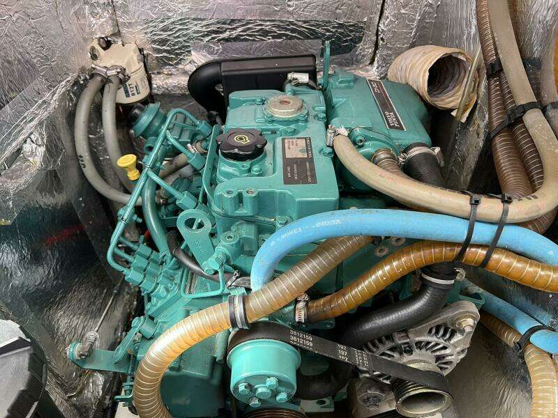 2007 Delphia 33 Sloop