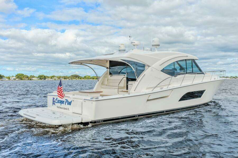 2015 Riviera 565 SUV