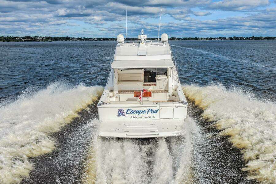 2015 Riviera 565 SUV