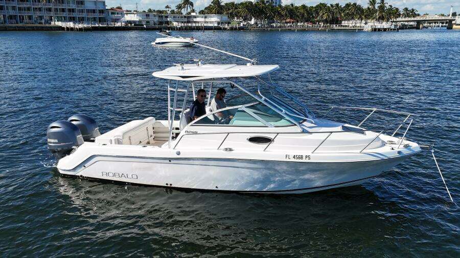 2014 Robalo R265