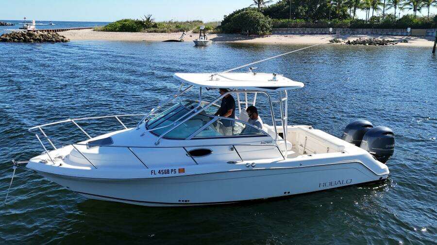 2014 Robalo R265