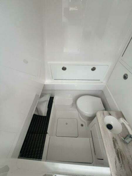 Valhalla 33 JUST ONE MORE - Head