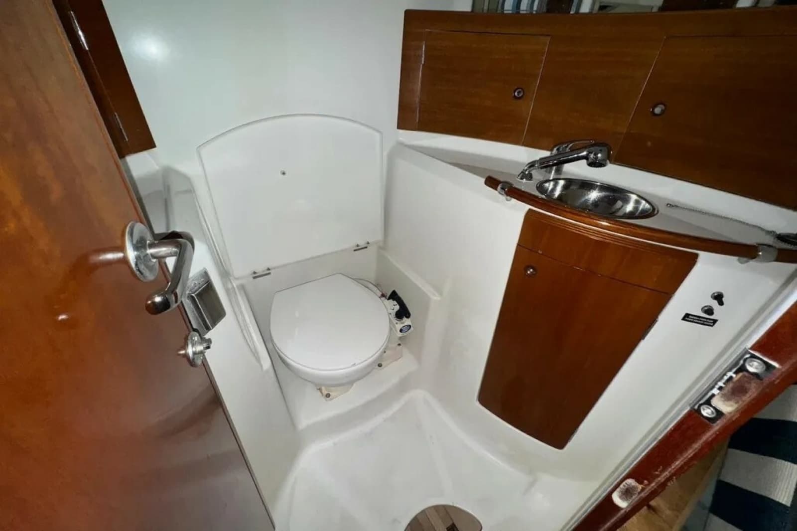 2004 Beneteau First 47.7 Shoal Draft Two-Cabin Two-Head