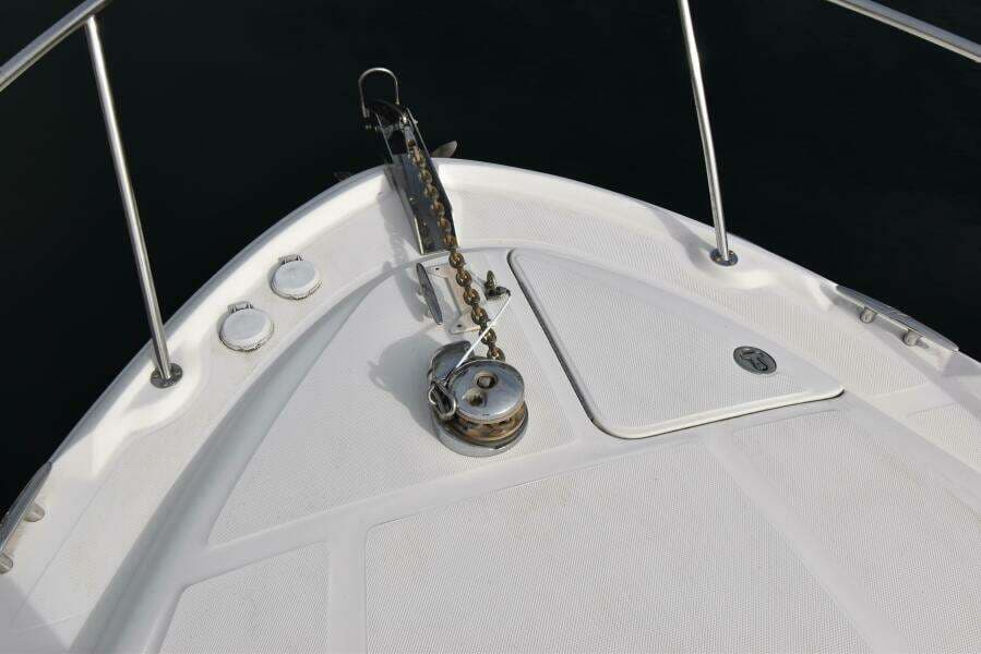 2006 Sea Ray 320 Sundancer