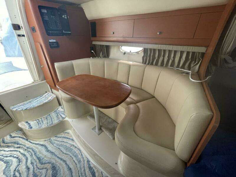 2005 Chaparral 290 Signature