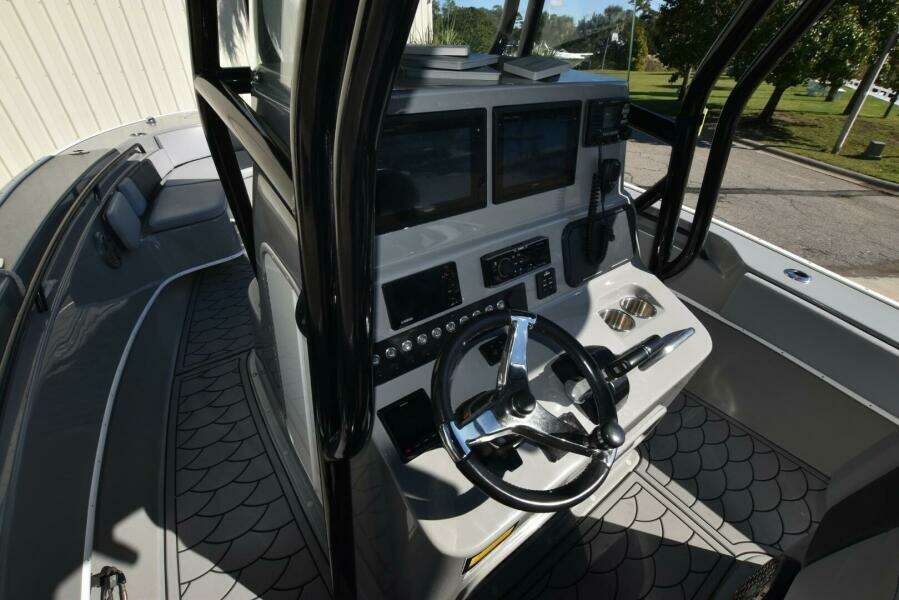 2016 Cape Horn 275 XS