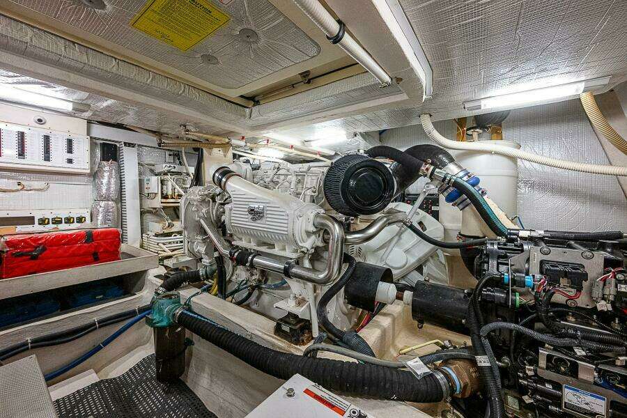 2012 Sabre 48 Salon Express