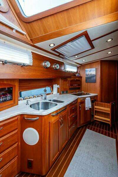2012 Sabre 48 Salon Express