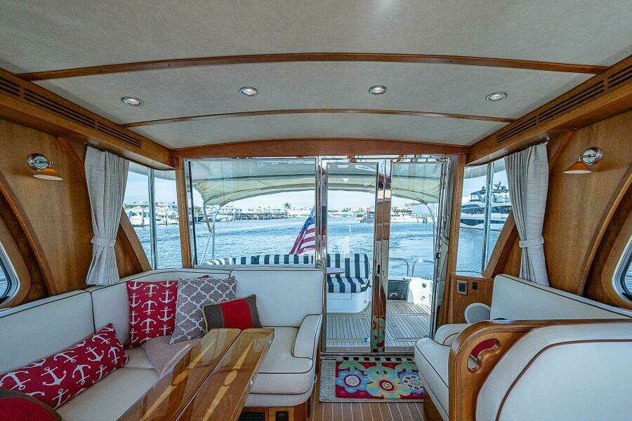 2012 Sabre 48 Salon Express
